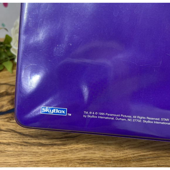 Vintage 1995 Star Trek Bring Home The Adventure Collector Trading Card Binder - Picture 6 of 6